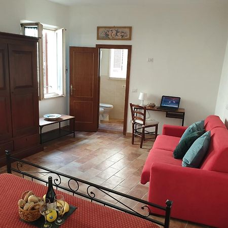 Locanda Francescana Valfabbrica Buitenkant foto