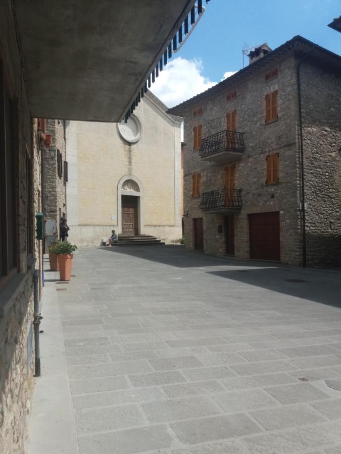 Locanda Francescana Valfabbrica Buitenkant foto