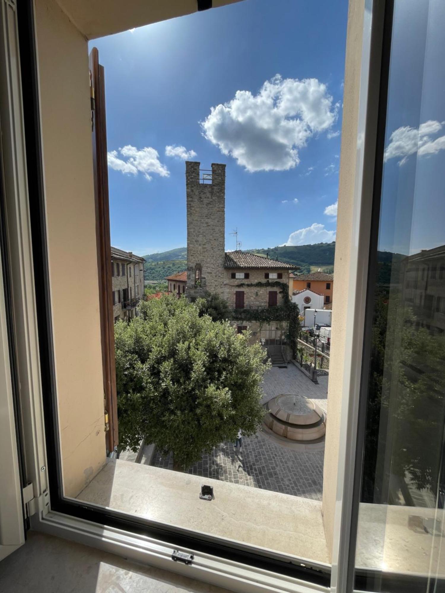 Locanda Francescana Valfabbrica Buitenkant foto